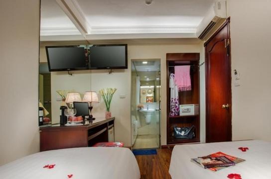 Viet Hotel & Travel Hanoï Extérieur photo